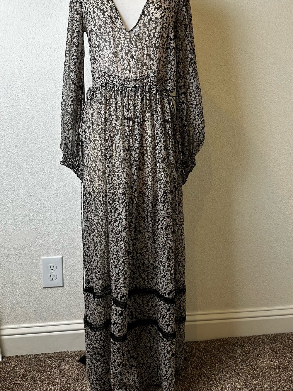 Zara Black and Cream Floral Maxi Dress